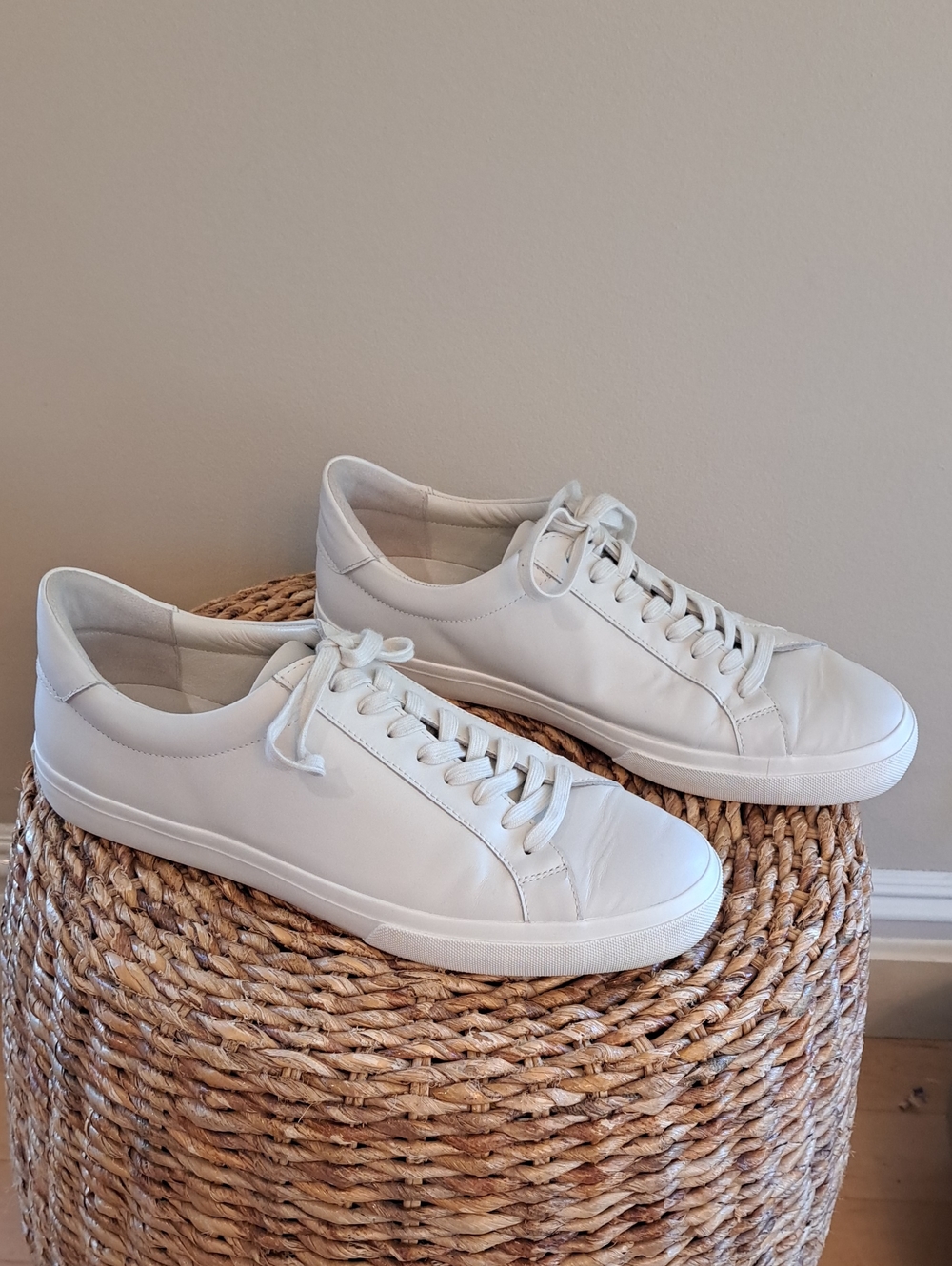 VINCE Mens Fulton Classic Athleisure/Preppy/Luxury White Leather Low Sneakers 12